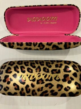 Vavoom Leopard Print Sunglasses Case - Hot Pink Interior